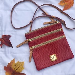 Dooney & Bourke crossbody Purse
